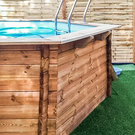In With Outdoor Swimming Pool *